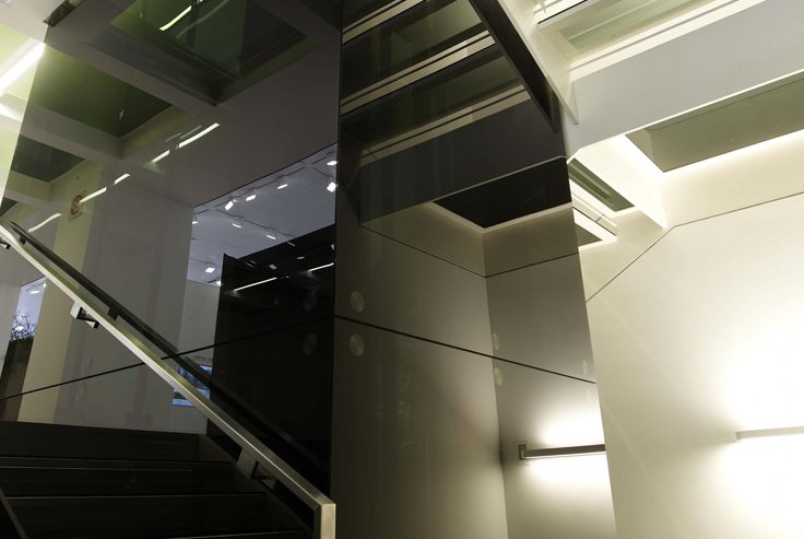 Ascensori in vetro di design: le cabine custom di Millepiani Elevators
